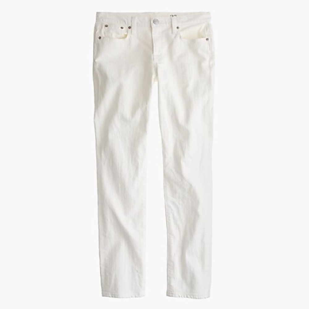 🌸10. JCrew Slim broken-in boyfriend jean in white